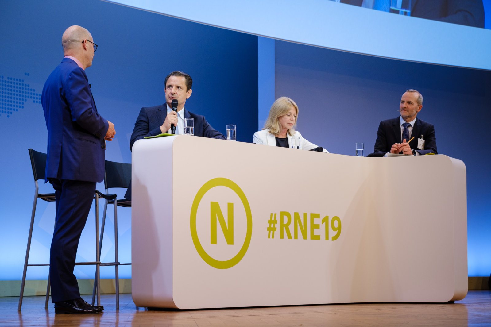 20190604_RNE_Jahreskonferenz_DST3949-1600x1066.jpg Panel Herr Schindler Rat für Nachhaltige Entwicklung